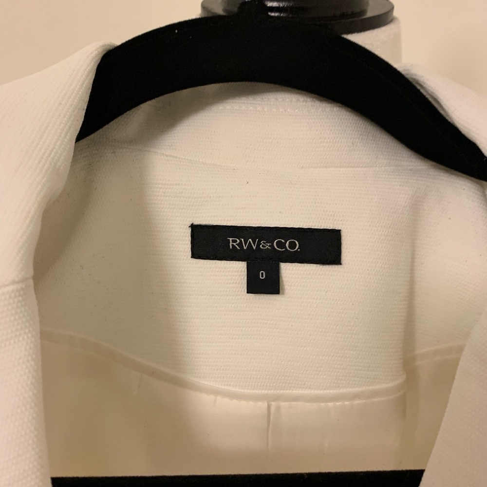 White Asymmetrical Tie Jacket - Picture 3 of 5
